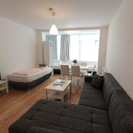 Apartamento Betariel'Com Hauptbahnhof Viena Exterior foto