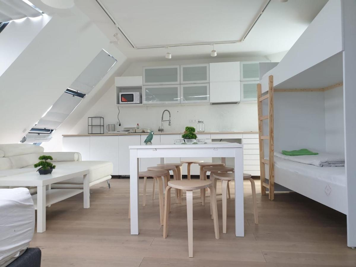 Apartamento Betariel'Com Hauptbahnhof Viena Exterior foto