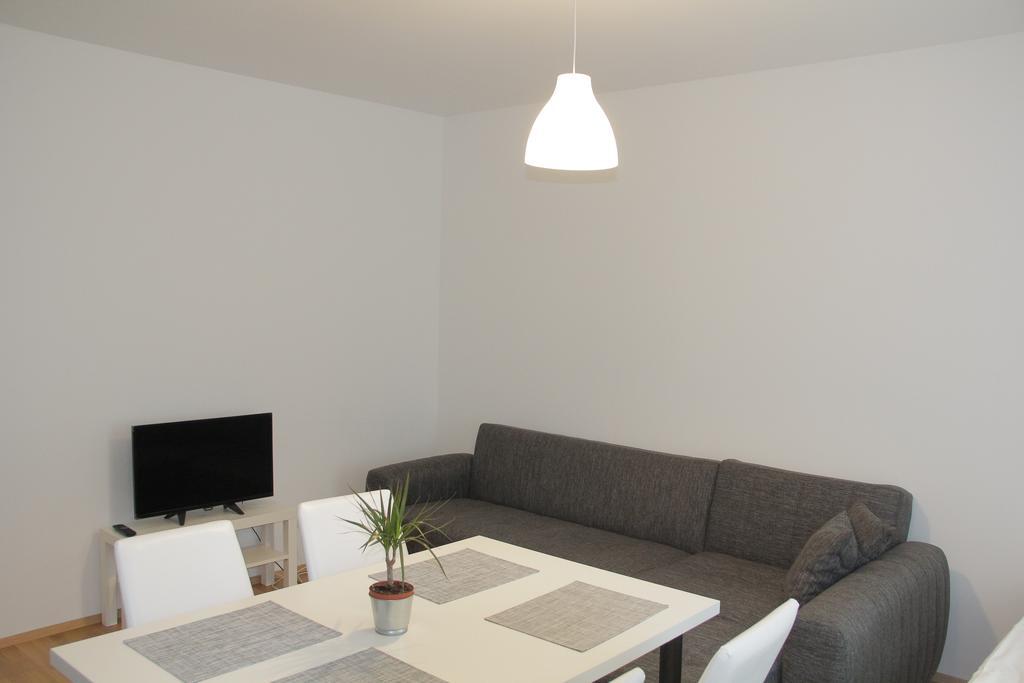 Apartamento Betariel'Com Hauptbahnhof Viena Exterior foto