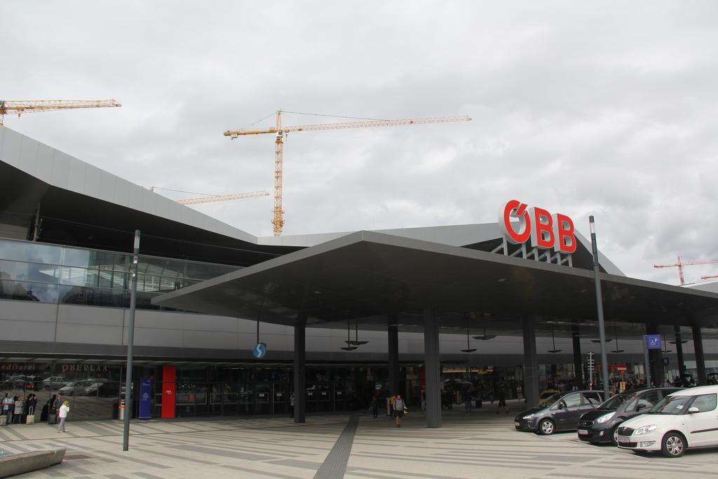 Apartamento Betariel'Com Hauptbahnhof Viena Exterior foto
