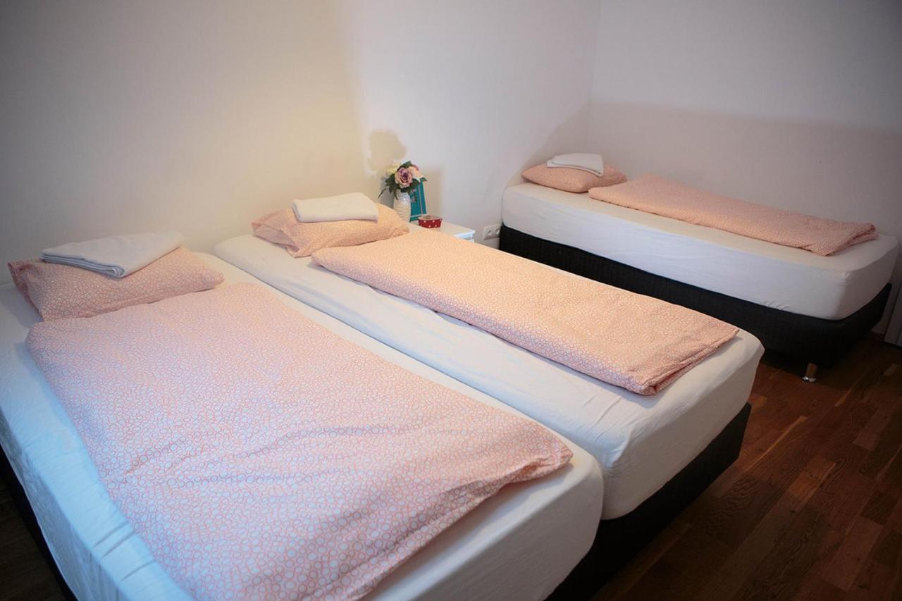 Apartamento Betariel'Com Hauptbahnhof Viena Exterior foto